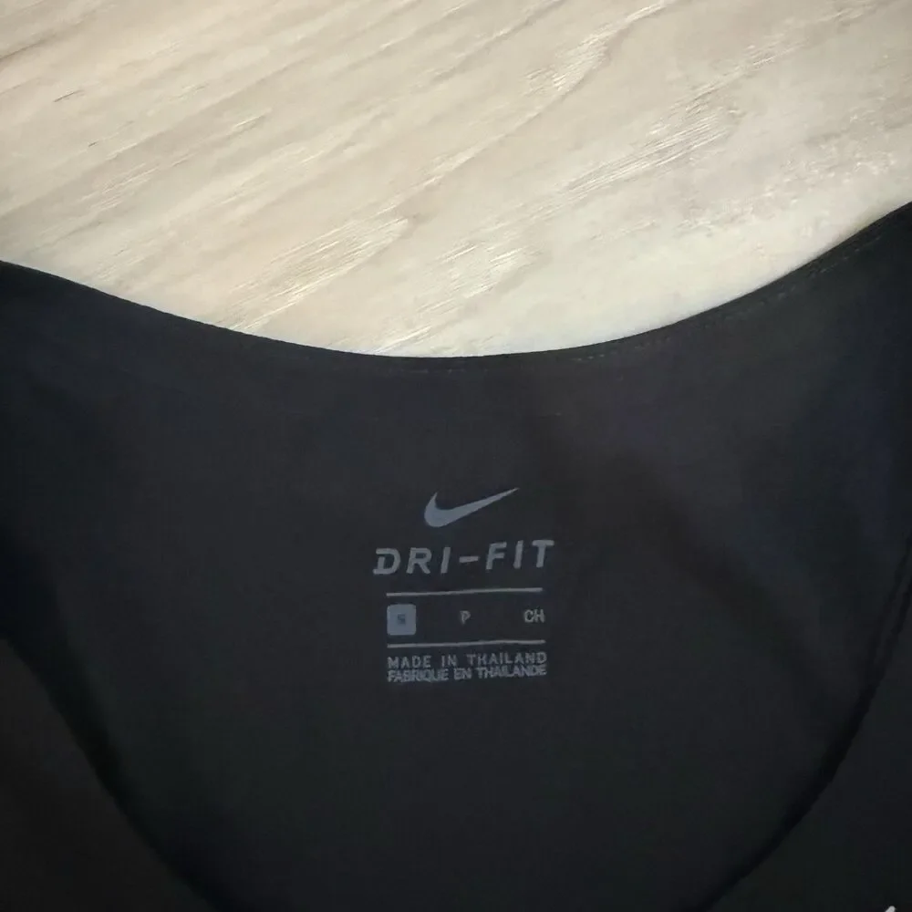 Nike Dri-Fit Running Tank Top Black Womens Sz S (DD2256 100)